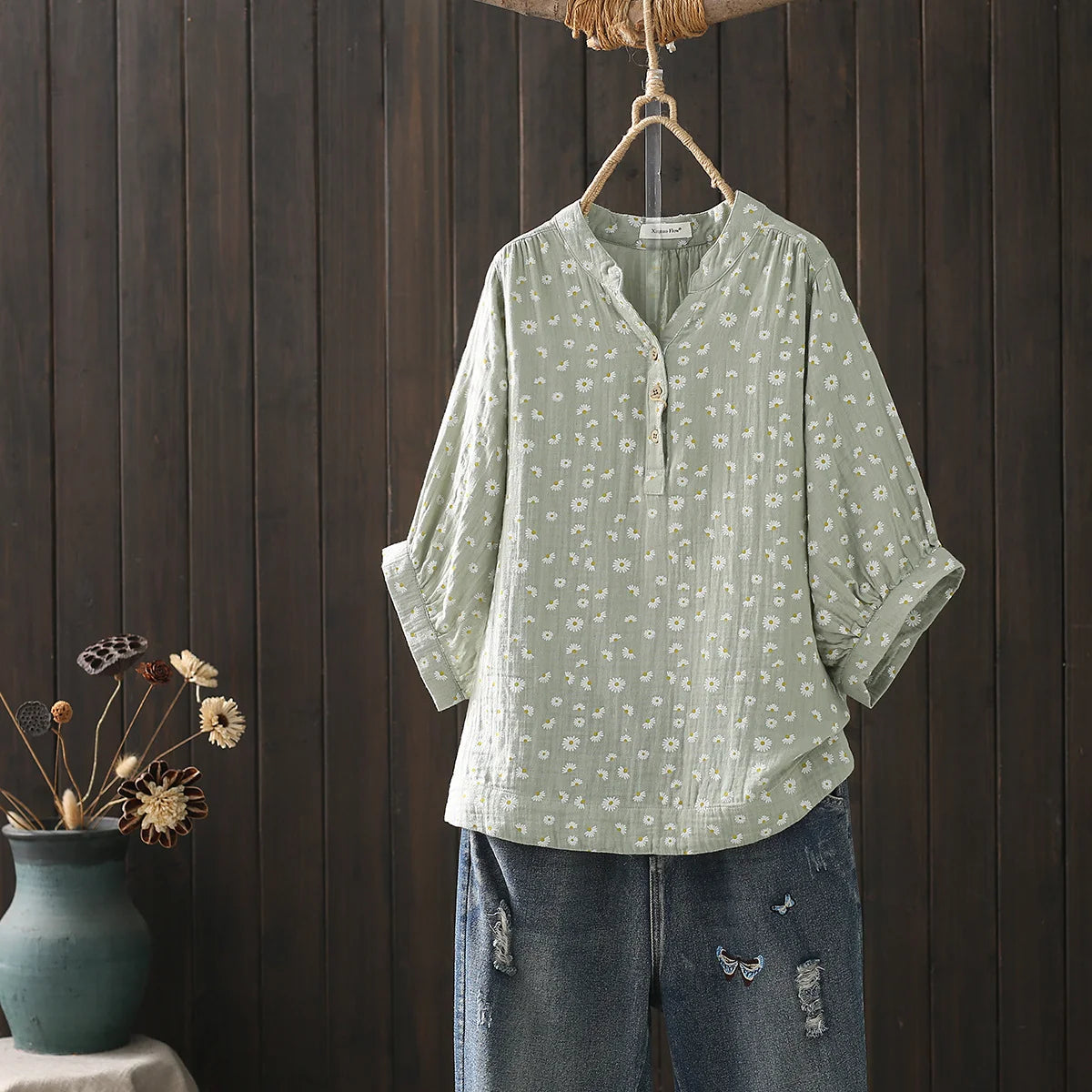 100% Cotton Yarn Shirts Large Size Tops Women Pastoral Style V Neck Half Sleeve Printed Shirts and Blouses Middle Aged Women