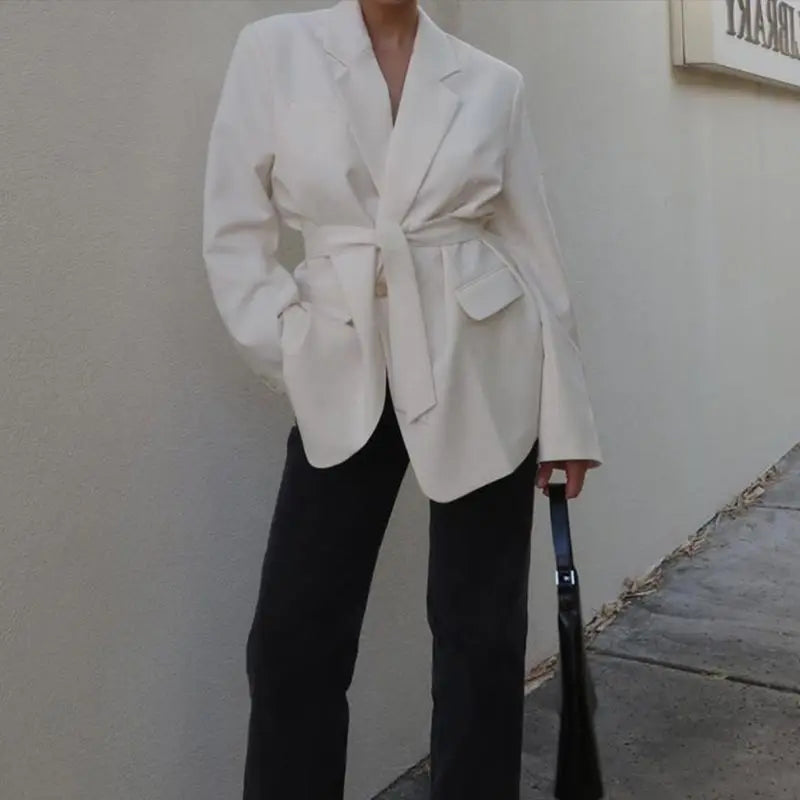 Elegant Lapel Belt Blazers Coat Women Casual Long Sleeve Pockets Turn-down Collar Tops 2025 Autumn New Lady Chic Urban Outwear
