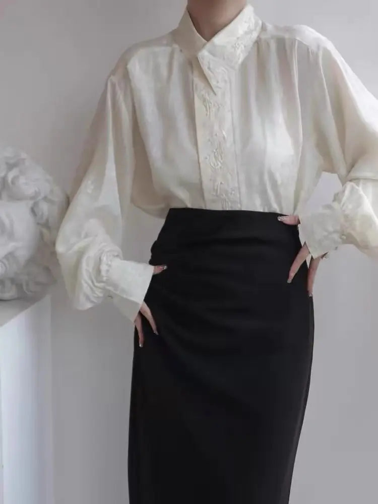 Chinese Style Women's Shirts Vintage Embroidered Blouse Heavy Industry Long Sleeve White Shirt Elegant Ladies Clothes Tops 2024