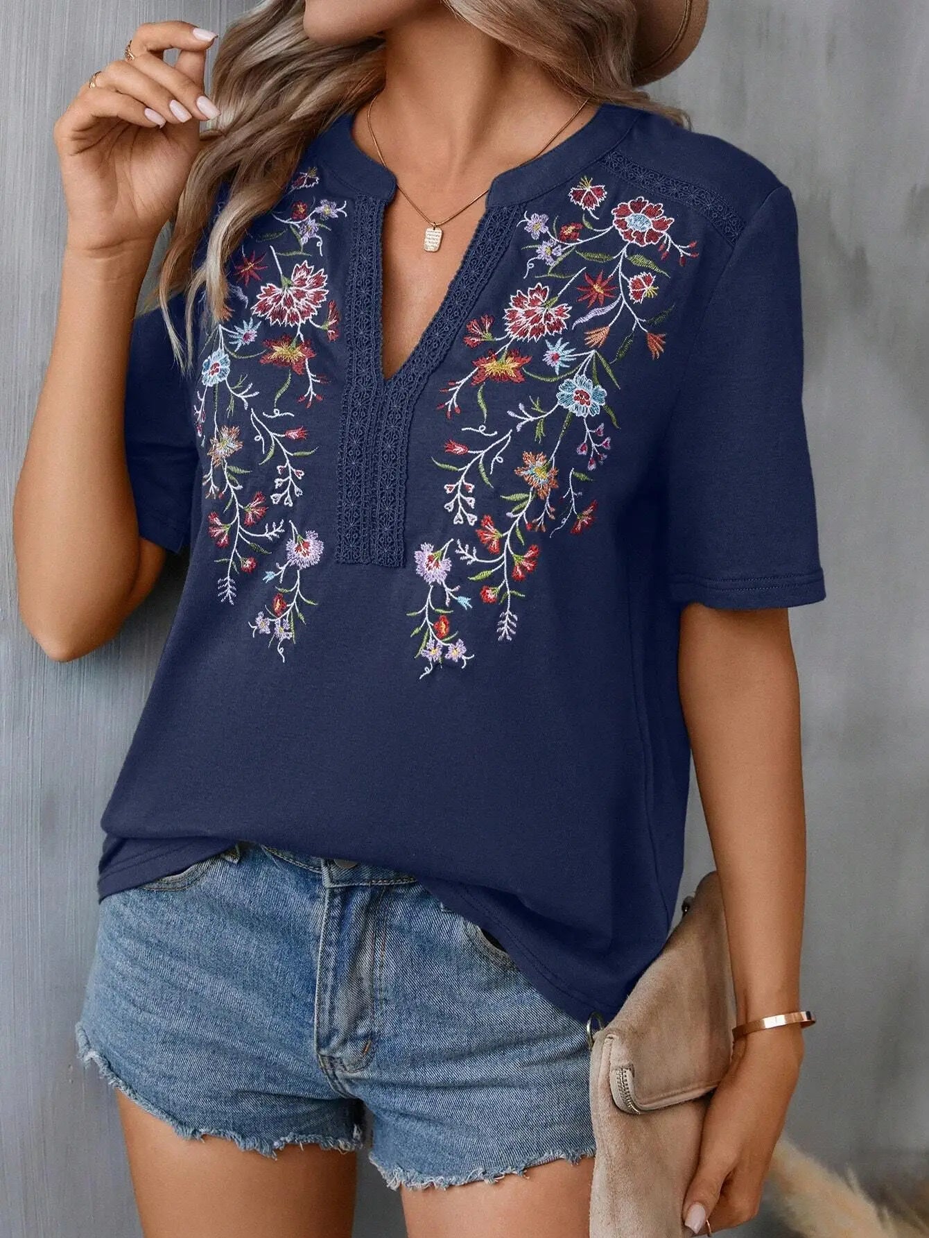 Casual Loose Floral Blouses For Women Fashion 2025 Summer Vintage Women's Short Sleeve Shirts Lace Patchwork Blouse Embroid Tops
