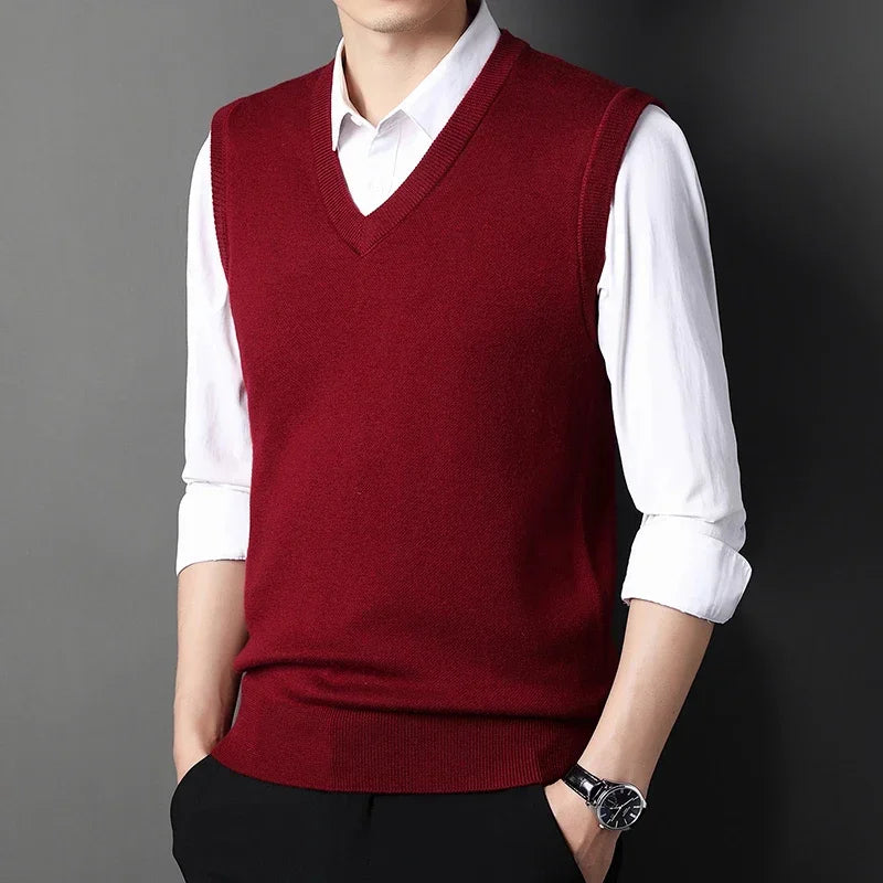 2024 Autumn Winter New Men's Solid Color V-neck Knitted Vest Casual Fashion Warm Sweater Versatile Top