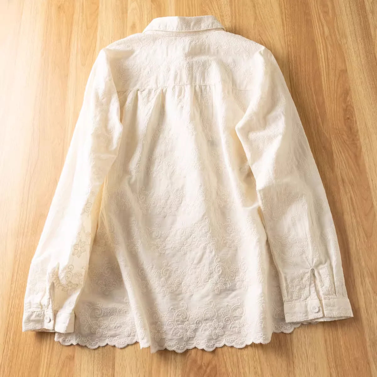2025 Elegant women's shirt bohemian butterfly embroidery white beige shirts long sleeve blouses for women cotton tops
