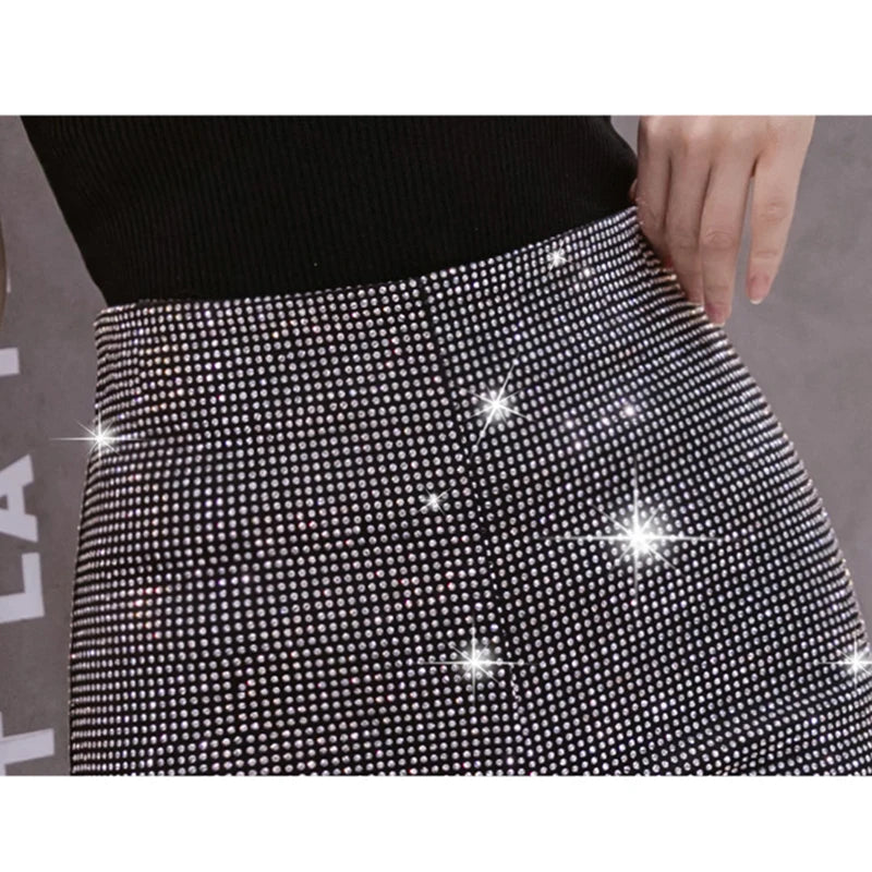 2025 New European Rhinestone Shorts Chic Sexy Shiny Full Diamonds Women Stretch High Waist Glittering Bling Drilling Hot 35153