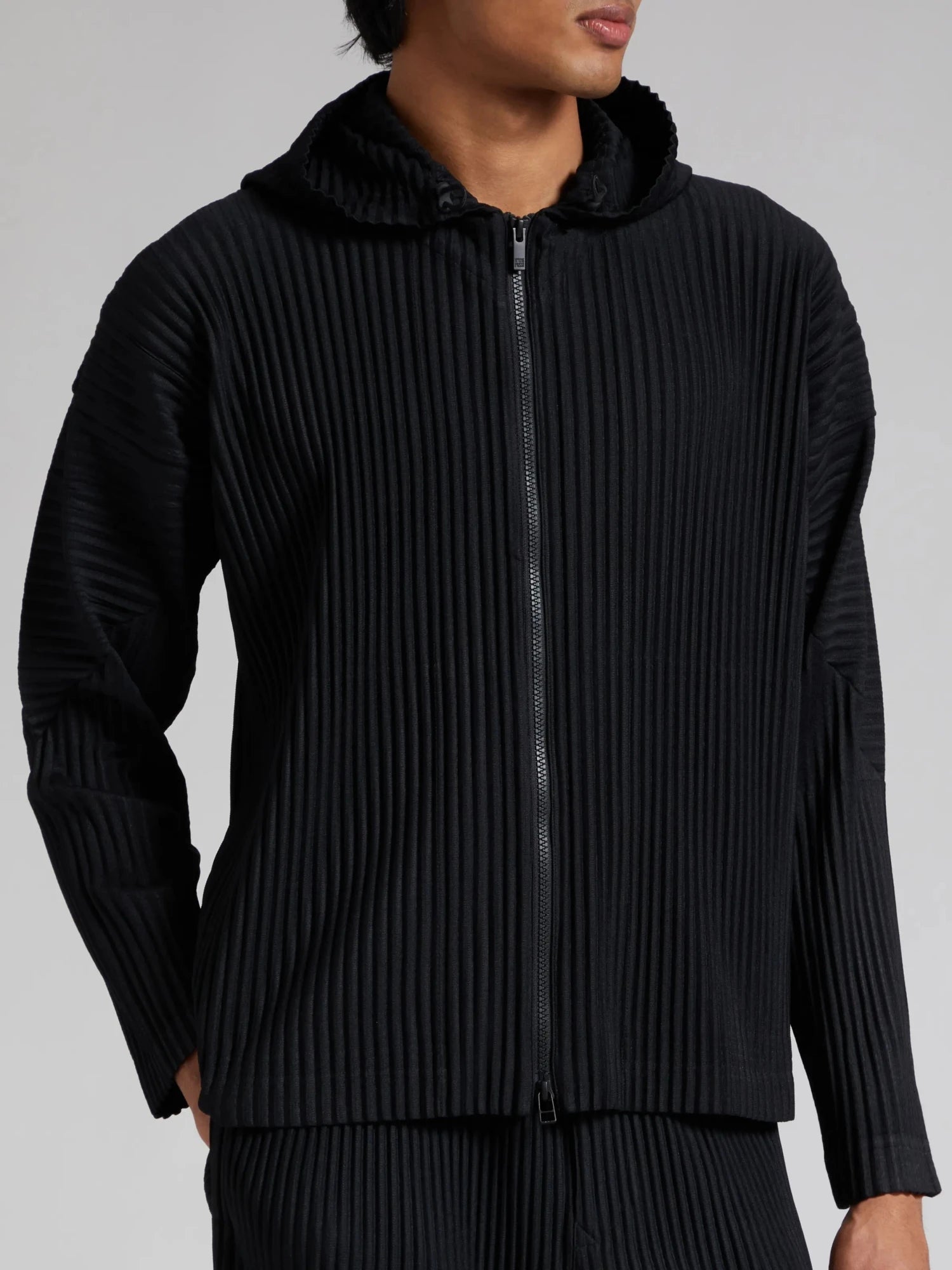 Miyake Pleated Men Zip-up Plisse Hoodie Classic Hood Casual Fashion Coat Front two-way Zip Fastening Jacket