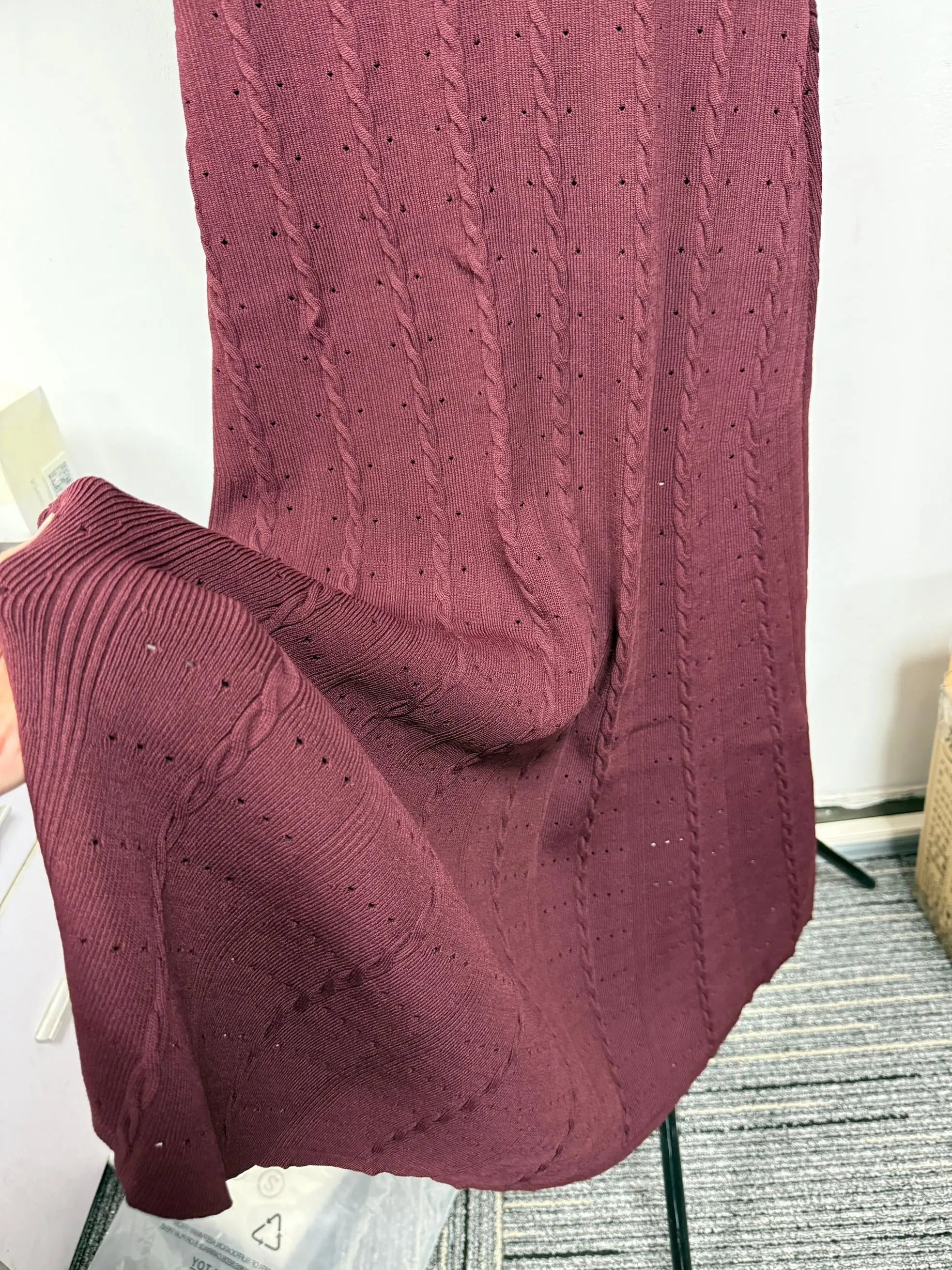 Women O-Neck White Knit Thread Mid-Length Dress Summer 2024 New Elegant Lady Ruffled Sleeve Single Breasted Slim Long Robe