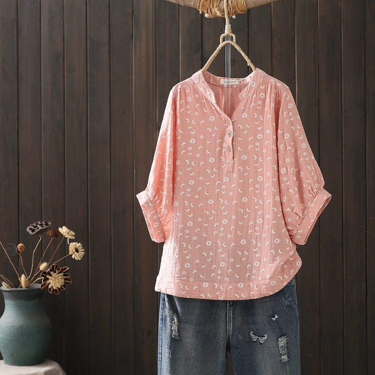 100% Cotton Yarn Shirts Large Size Tops Women Pastoral Style V Neck Half Sleeve Printed Shirts and Blouses Middle Aged Women