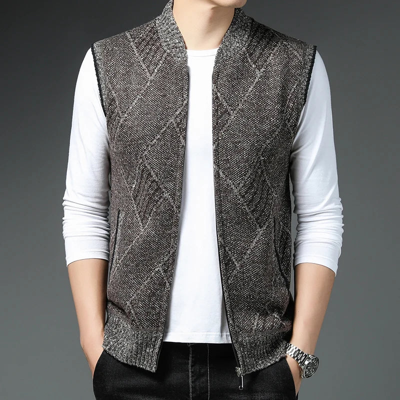 New Autumn Winter Sweater Vest Men Thick Sleeveless Cardigan Mens Knitted Waistcoat Fashion Stand Collar Knit Cardigan Vests Men