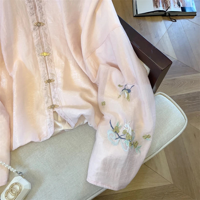 Chiffon Women's Shirts Chinese Style Embroidery Blouses Loose Fashion Women Tops Spring/Summer Floral Vintage Clothing