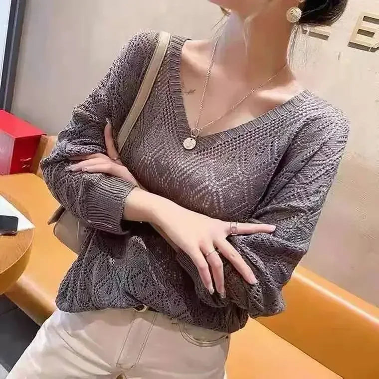Women's Sweater Fashion V-neck Crochet Hollow Knit Sweater Autumn Thin Loose Bat Shirt Short Paragraph Ladies Tops Korean Jumper