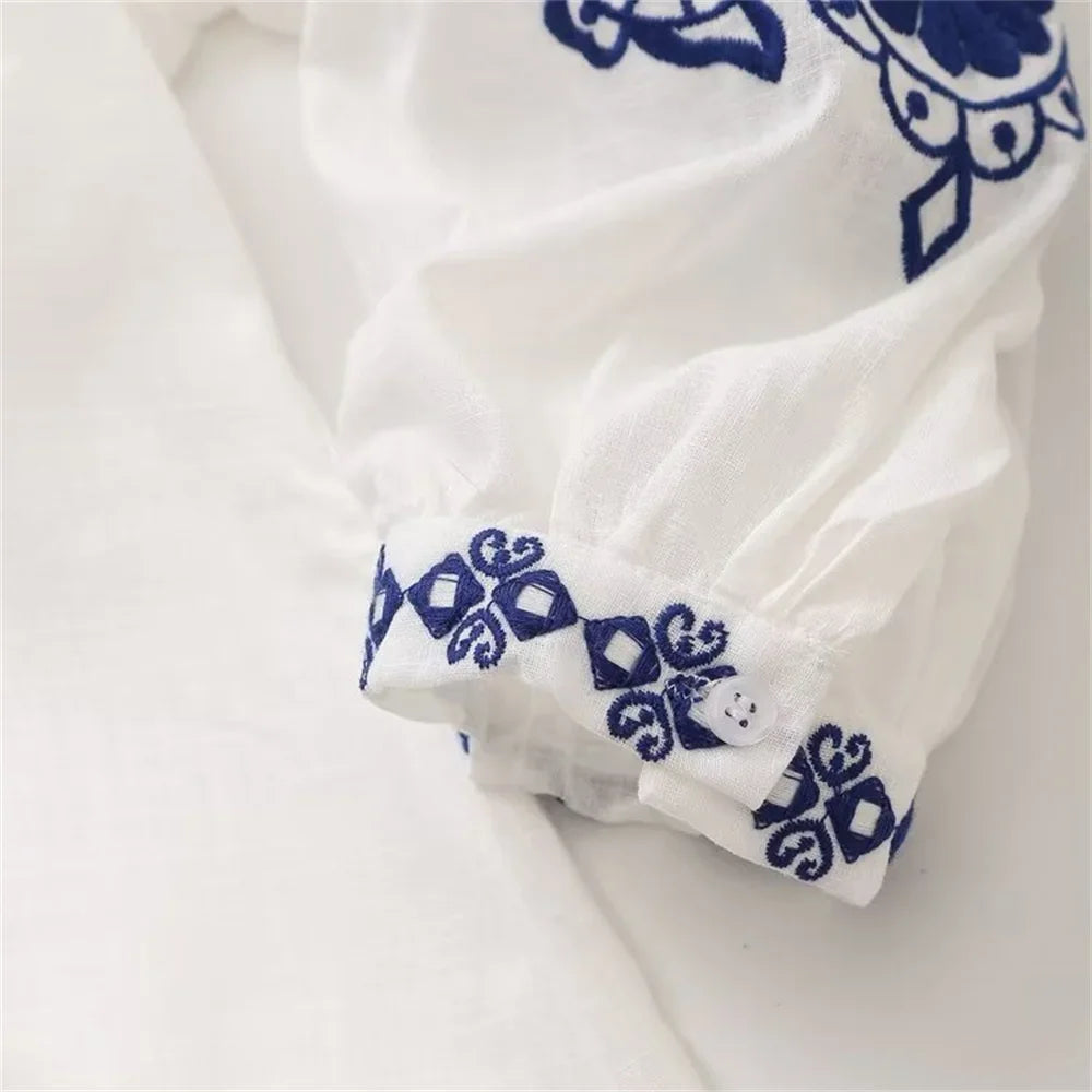 BWQ 2025 Summer New Women's Fashion Versatile Loose and Slim V-neck Beaded Embroidered Long sleeved Shirt