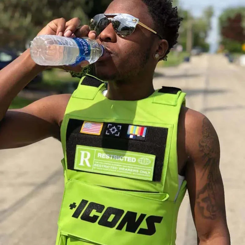 Hot Selling ICONS Oxford Casual Street Vest Sleeveless Men Multifunctional Singlet Adjustable Tactical Vest For Fishing Training