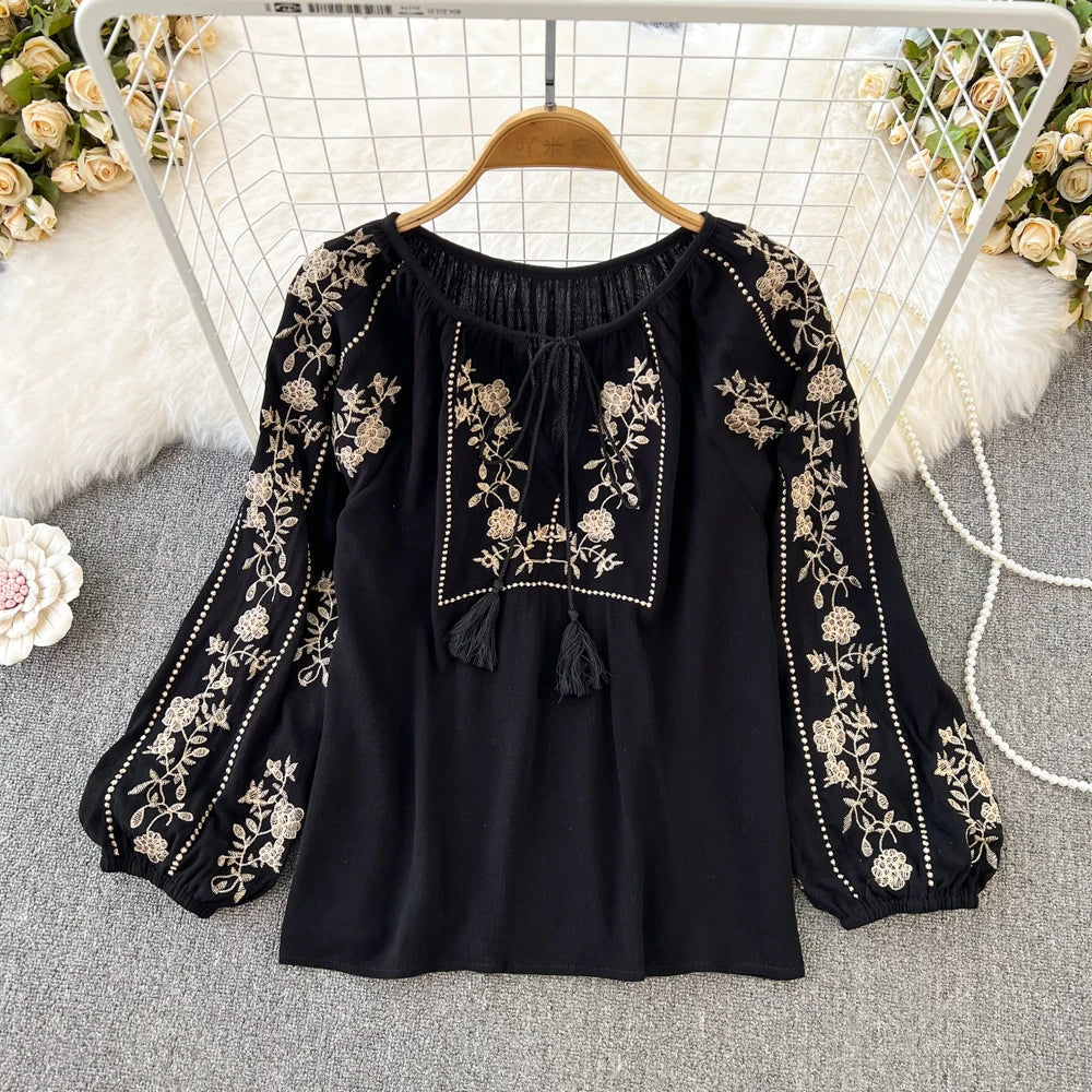 Women Spring Autumn Blouse Vintage National Style Long Sleeve Round Neck Pullover Embroidery Loose Shirt Doll Shirt Top D2761