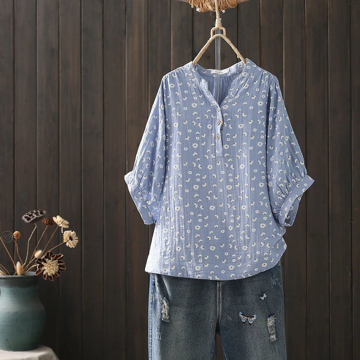 100% Cotton Yarn Shirts Large Size Tops Women Pastoral Style V Neck Half Sleeve Printed Shirts and Blouses Middle Aged Women