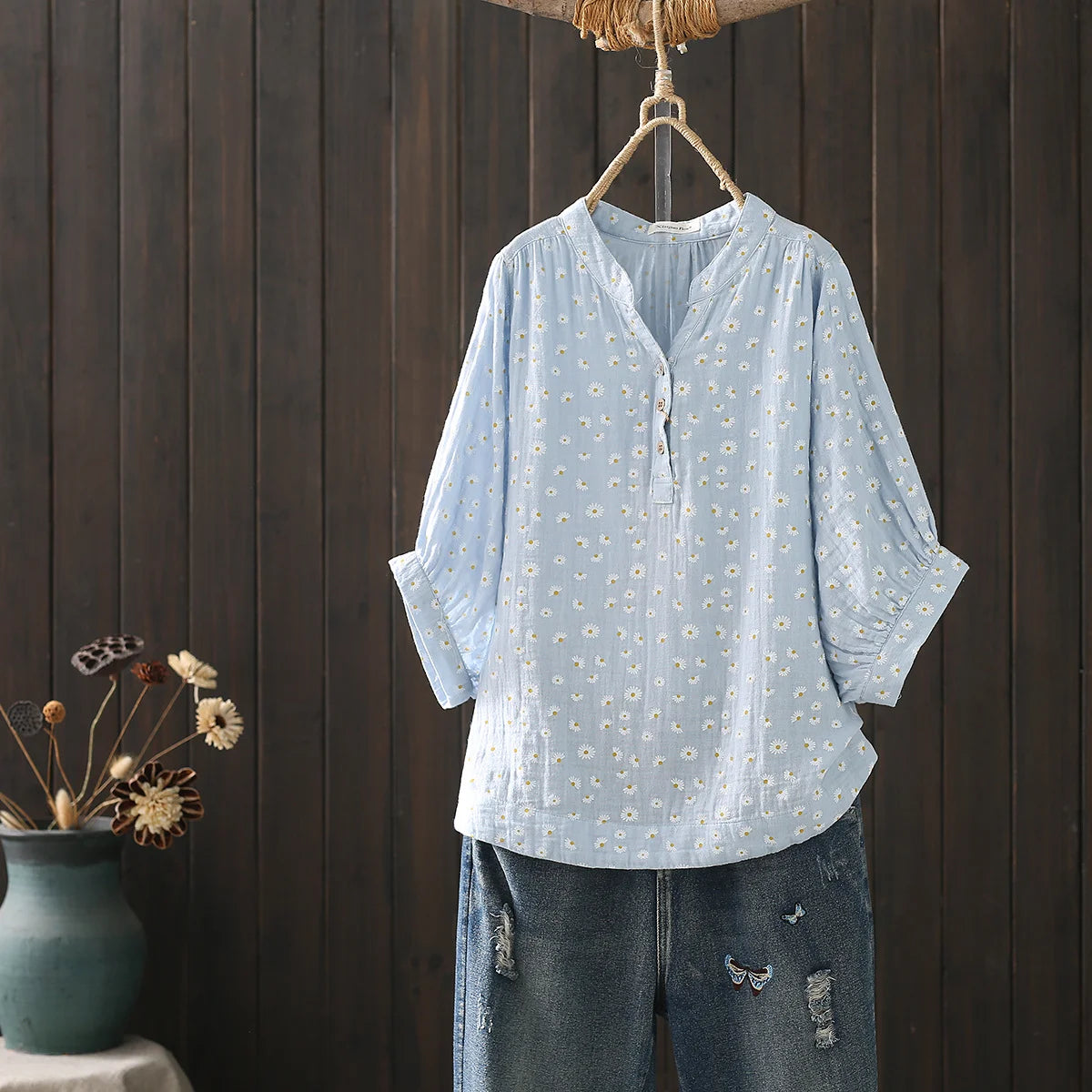 100% Cotton Yarn Shirts Large Size Tops Women Pastoral Style V Neck Half Sleeve Printed Shirts and Blouses Middle Aged Women