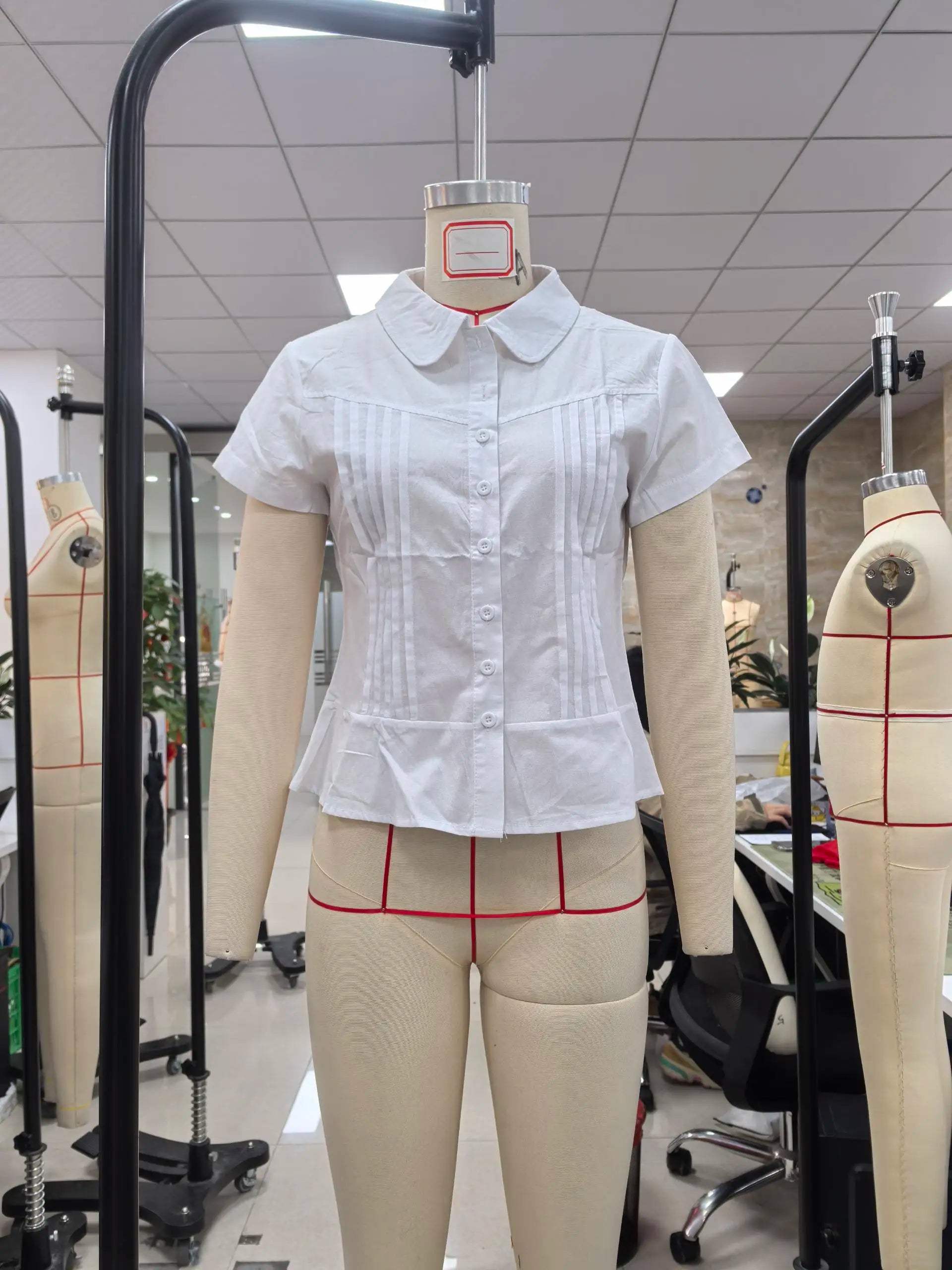 Women's Summer Slim Fit Shirt Solid Color Short Sleeve Lapel Button Down Pleated Tops Streetwear