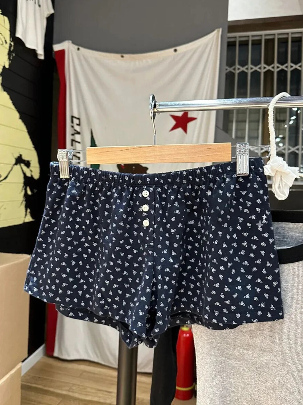 Sweet Floral Vest Shorts Set Woman Summer Lace Trim Slim Camis Buttons Elastic Waist Short Pant Casual Cotton 2 Pieces Sets