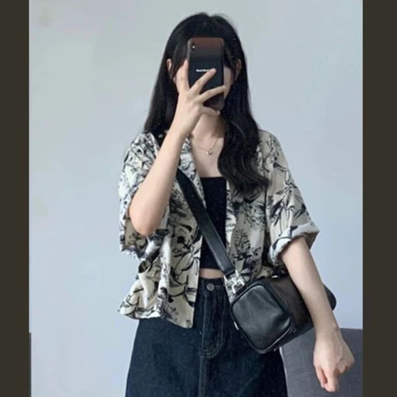 Print Shirts Women Vintage Short-sleeve Unisex Cropped Loose Casual French Style Aesthetic Summer Holiday Ins All-match Students